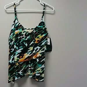 swim top size large